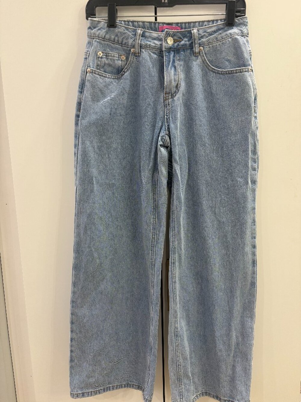 Edikted Petite Raelynn Washed Low Rise Jeans Sz XS Petite Light Blue-EUC